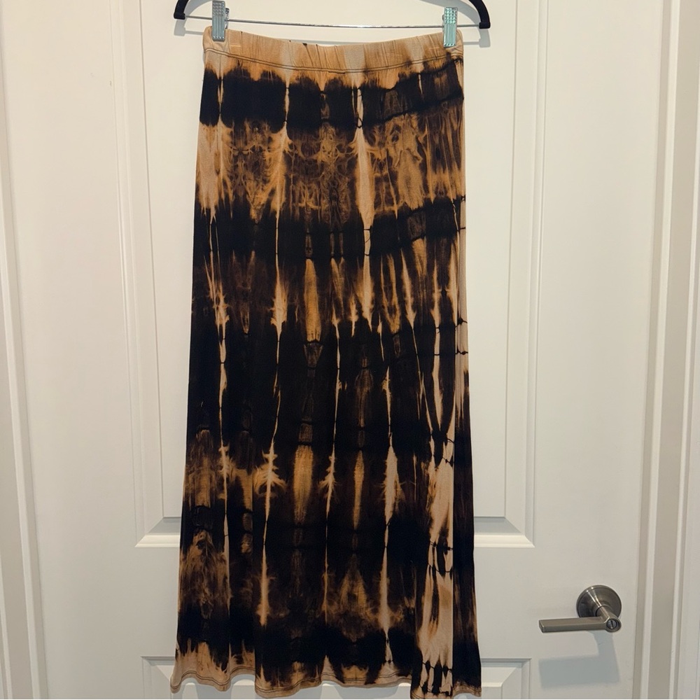 Acid Wash Tie Dye Maxi Skirt - Picture 4 of 4